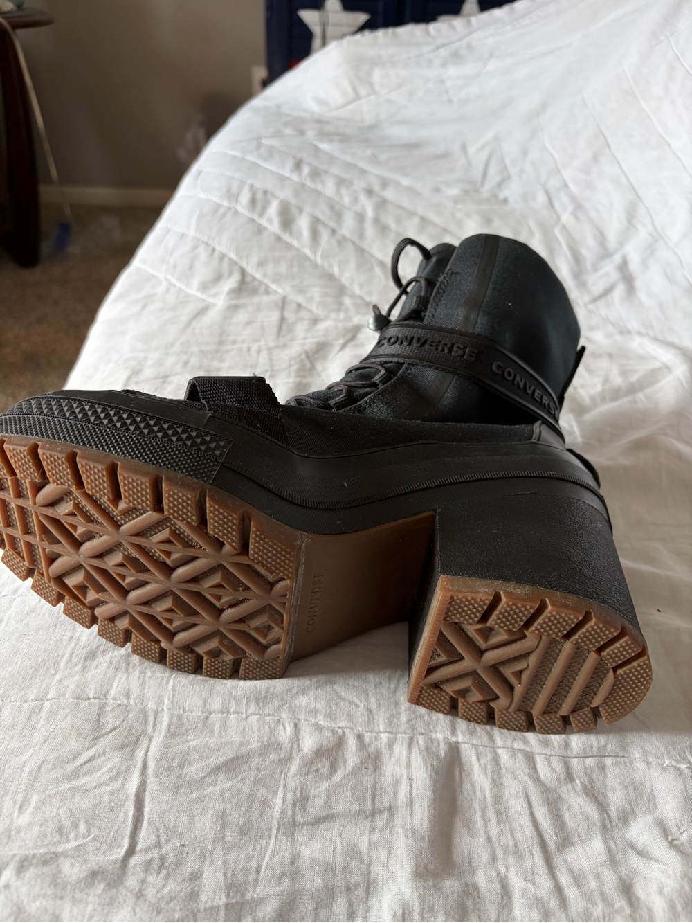 Converse Women’s Chuck Taylor Black Boots - Picture 4 of 8